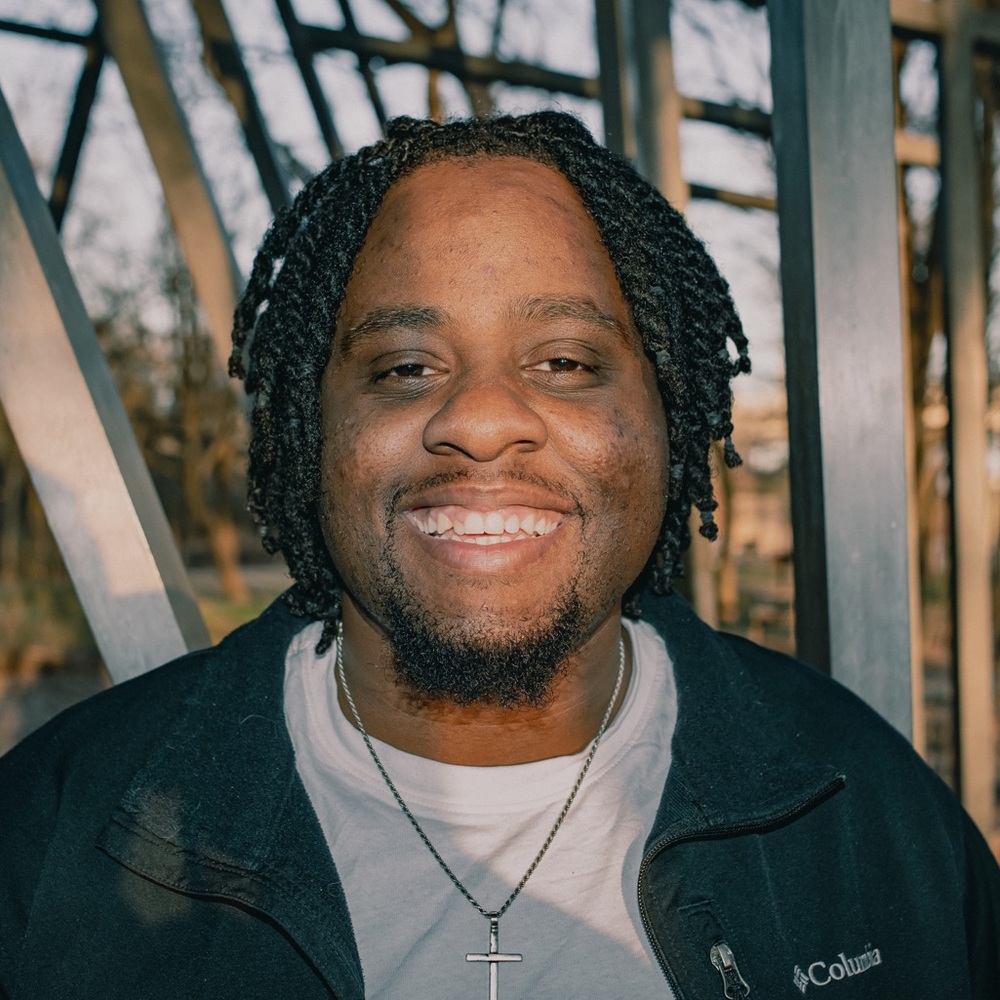 Meet your Posher, Donte